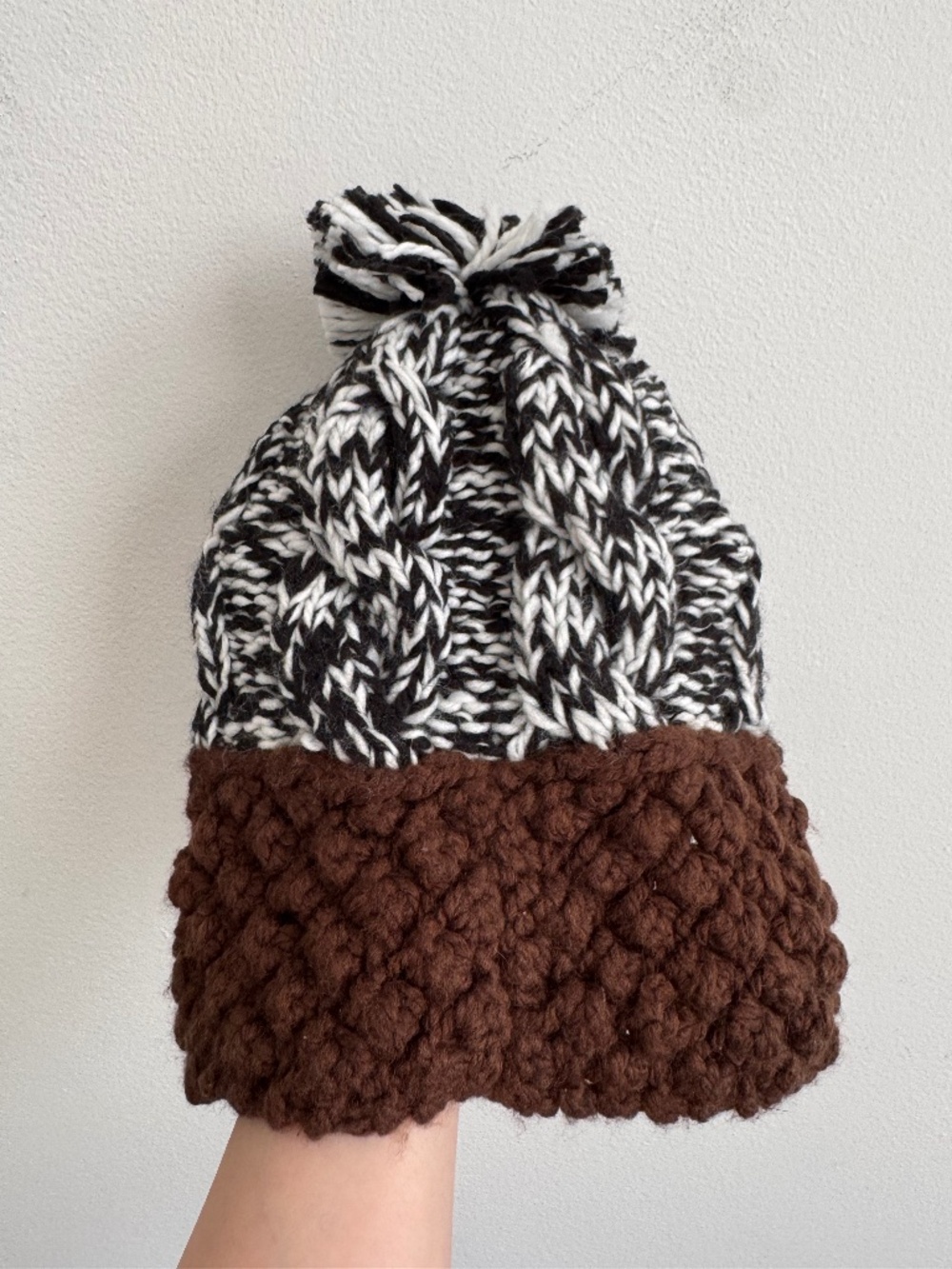 NWT Knitting Factory Beanie with Pom Pom, Black/White and Brown
